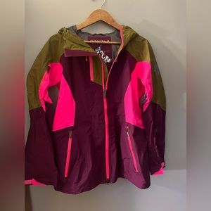 ⭐️NWT Spyder Jacket ⭐️